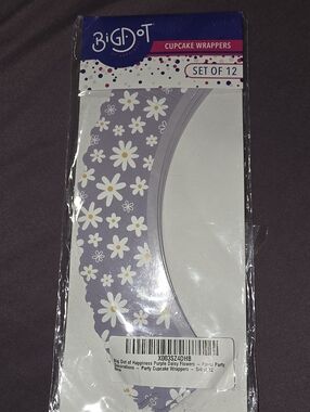 Big Dot Cupcake Wrappers - Purple Floral (Set of 12)